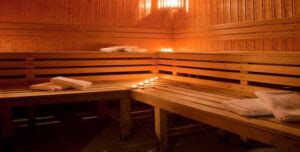 saunas gays barcelona|Gay Barcelona Guide 2024